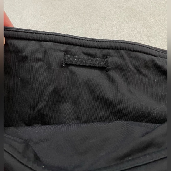 Lululemon Gear Up Crop 17” Black Mesh Details Leggings Size 8 - Picture 5 of 13